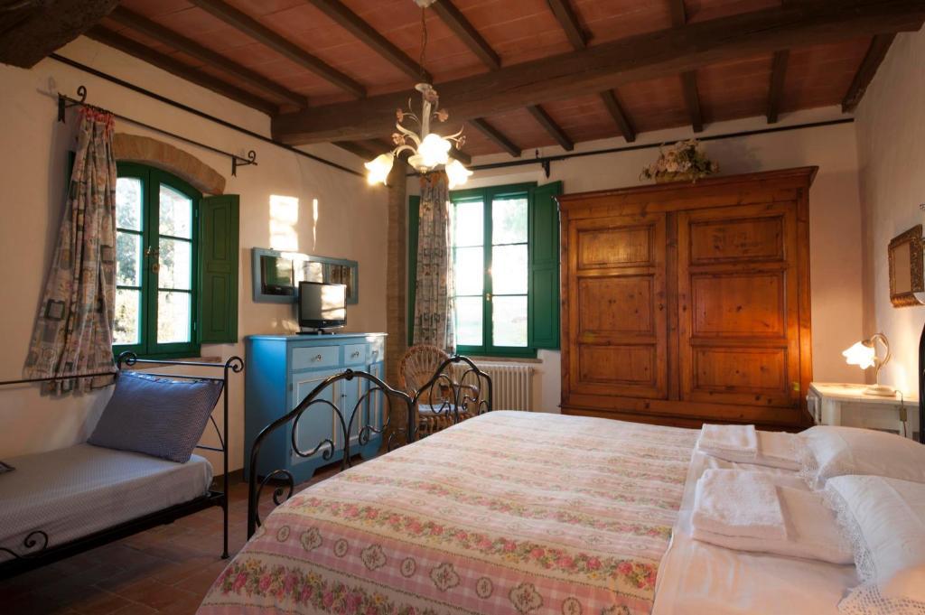 Agriturismo San Giorgio Monteroni dʼArbia Habitación foto